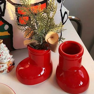 1PC Imitation Ceramic Red Boots Shoe Vase Cute Cartoon Pen Holder Tabletop Storage Flower Vase Home Xmas Decoration Accessories