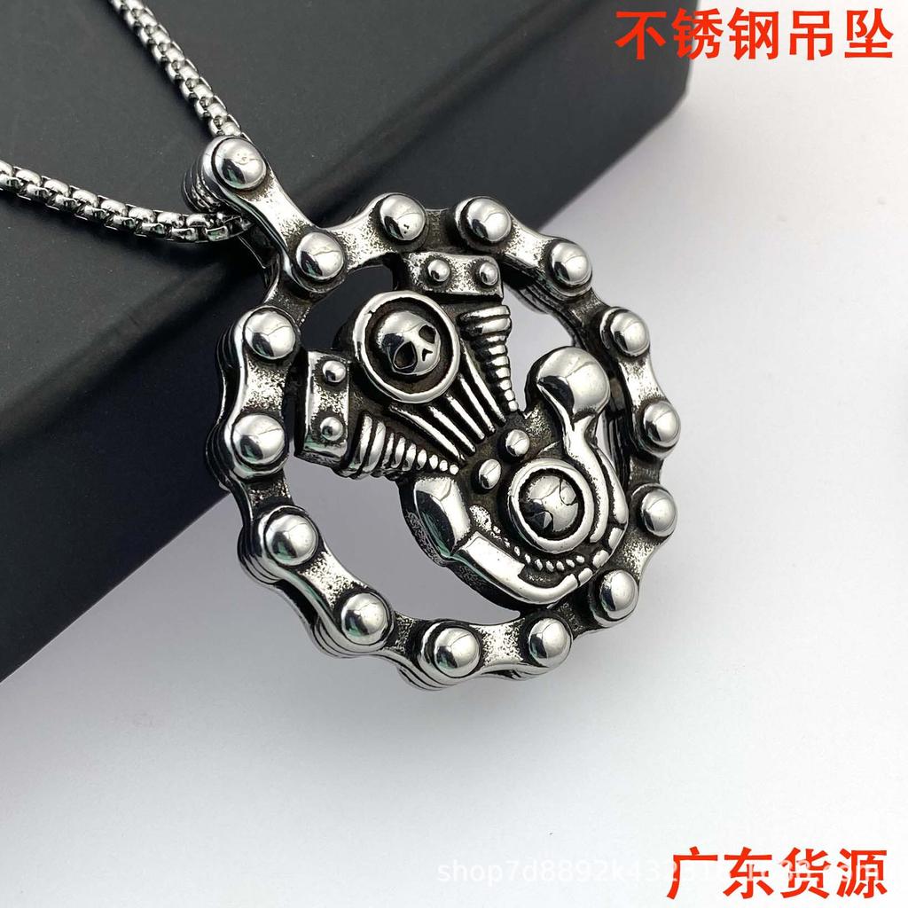 Halloween Personalized Titanium Steel Engine Necklace Pendant Stainless Steel Hip Hop Vintage Necklace Sweater Chain