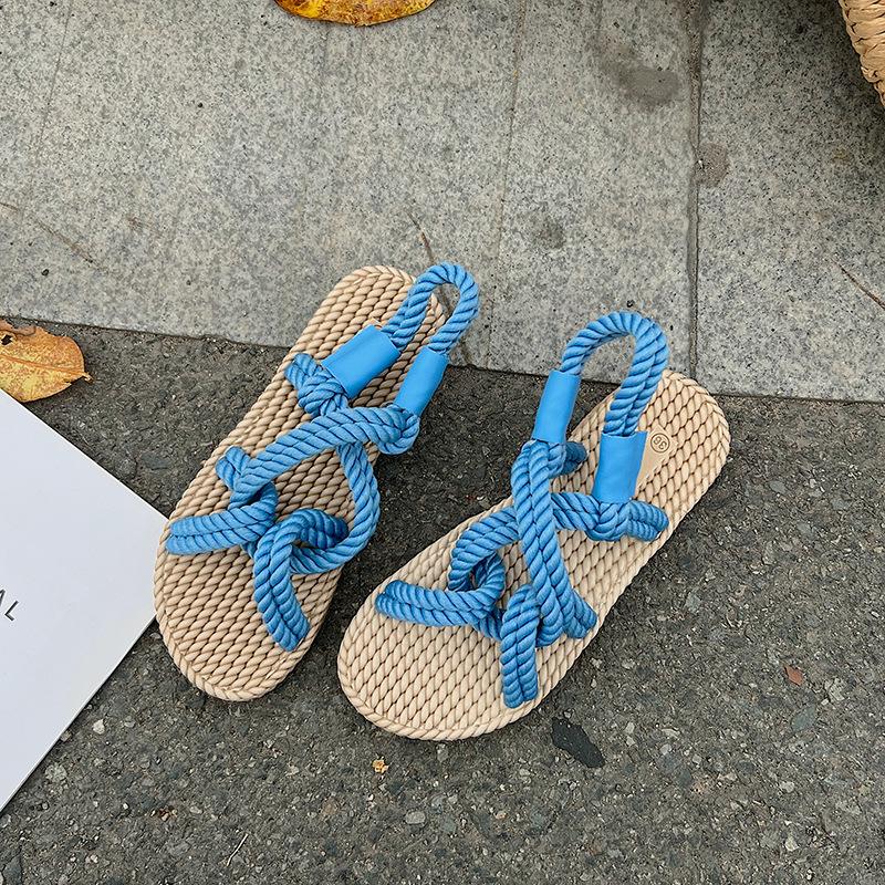 2025. gada vasara jaunā korejiešu versija plakana kaņepju virve sieviešu sandales studentu ikdienas modes ārējā tirdzniecība liela izmēra pludmales sandales sievietēm