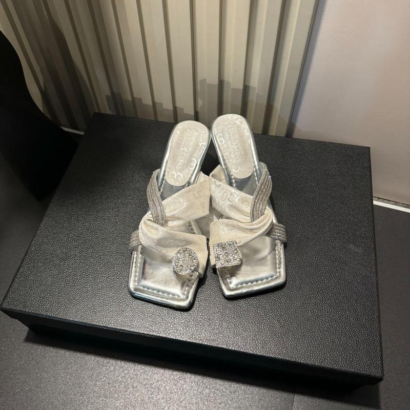 Fashion Hot Selling French Elegant Summer 2025 Women's High Heels Sandals Wear Diamond Studded Slip-On Shoes Rubber Sole Comfortable