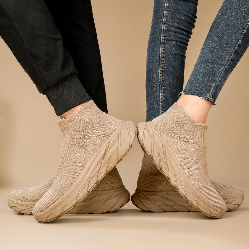 New winter velvet couple one-pedal high-top socks shoes women's casual sports shoes