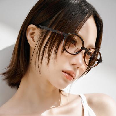 Lugobtikeol [Dunn] Oval Horn-Rimmed Eyeglass Frames (Lc5964 440 53)