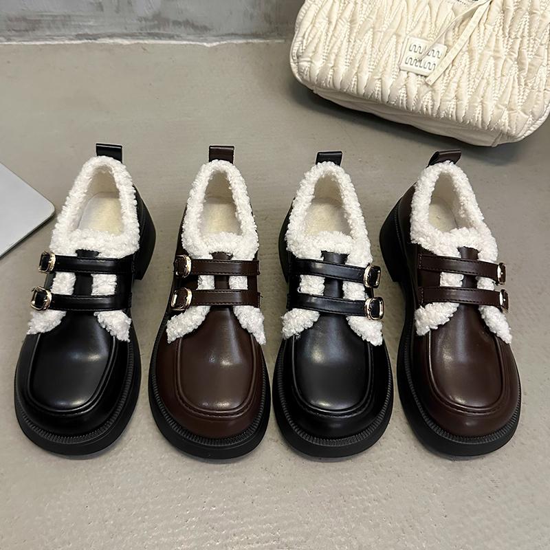 Fashion British Style Leather Shoes for Girls Winter 2024 Thick Soled Lamb Wool Warm Uniform School Cotton Shoes Plush PU Woman
