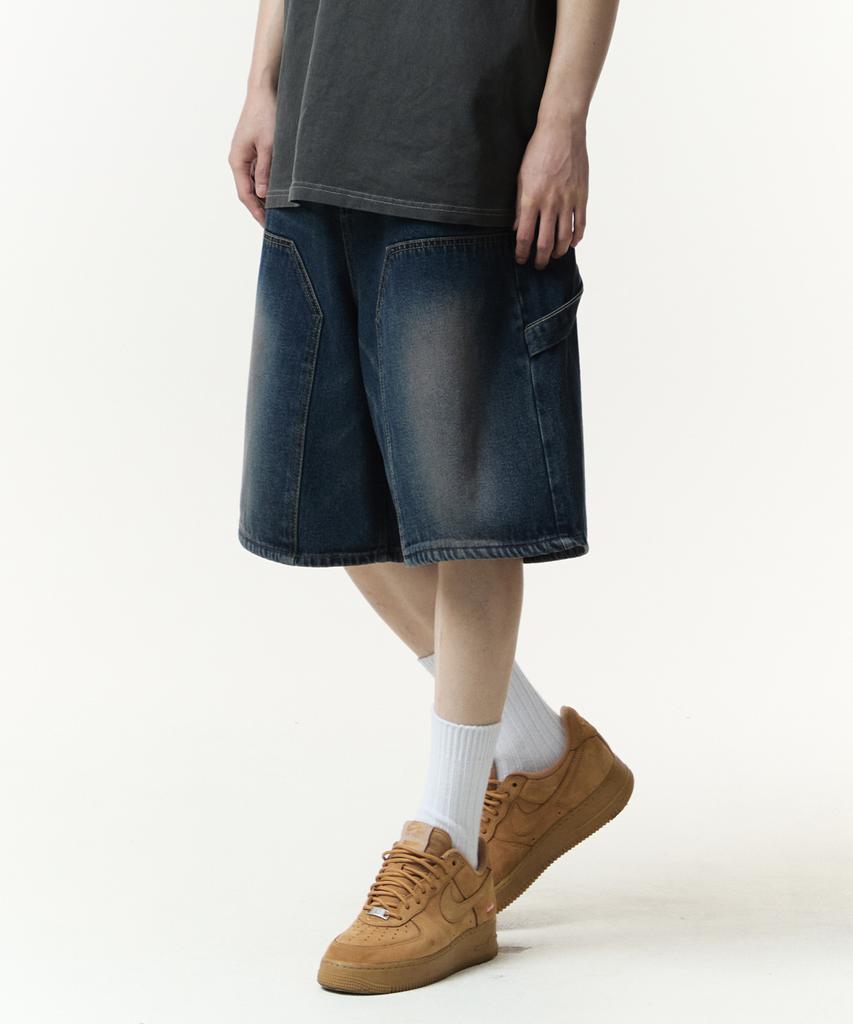 RAW LAB Mud-Washed Carpenter Bermuda Denim Pants (Mud Blue)