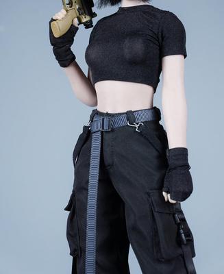 [TOYBARJAPAN] 16er Maßstab Figurenzubehör CHILI TOYS CL003B Weiblicher Körper Set: Funktionale Cargohose mit vielen Taschen, Kurzarm-T-Shirt, Gürtel und