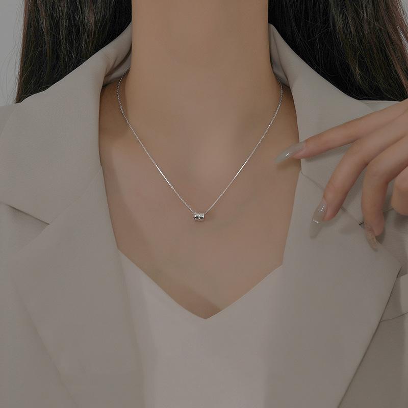 S925 sterlingsølv halskjede lite midje halskjede ins trend mote bil blomst sirkel feminin kragebeinskjede