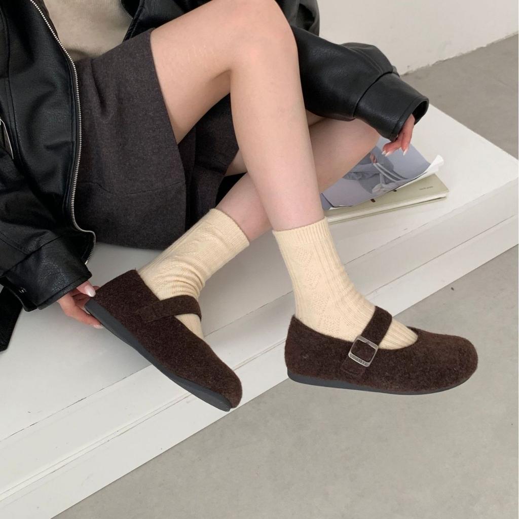 2025 Autumn and Winter New Round Head One-word Woolen Soft-soled Ballet Doudou Women's Fashionable Women's Single Shoes for Pregnant Women