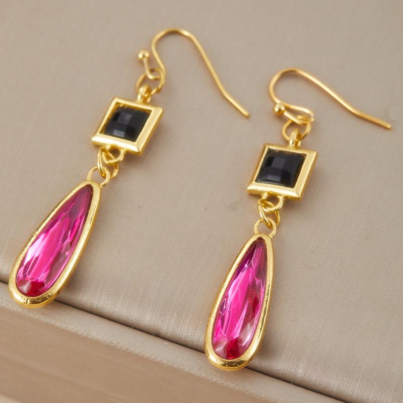 Retro Luxury Style Zircon Women's Dangle Earrings, Used for Daily Banquets and Parties, and A Must-have Gift for Friends