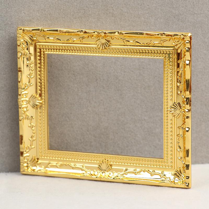 1:12 Dollhouse Mini Furniture Accessory - Golden and Empty Picture Frames