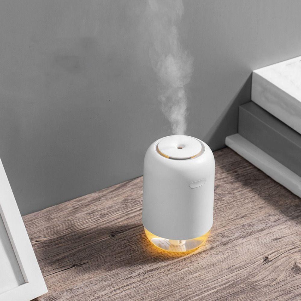 Silent Operation Portable Mini Humidifier 240ml Capacity Cool Mist Humidifier Office
