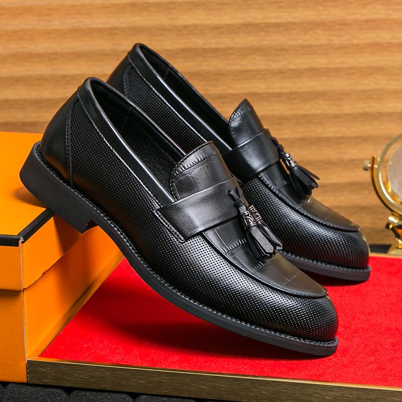 Fashion Men Retro Tassel Shoes Black Brown One Foot Comfortable Driving Shoes Business Office Formal Shoes Sizes 38-46 Men Shoes