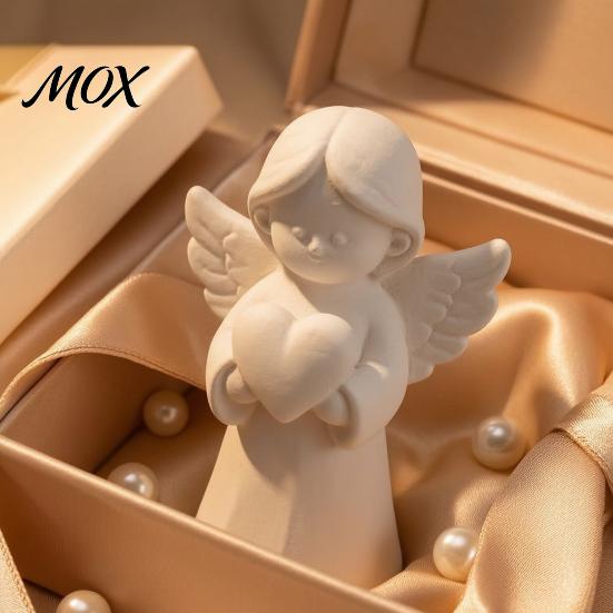 Tabletop Ornament for Photography 3D Printed Angel Heart Statue, White Resin Praying Figurine Unique Anniversary Gift Friends Living Room Bedroom,