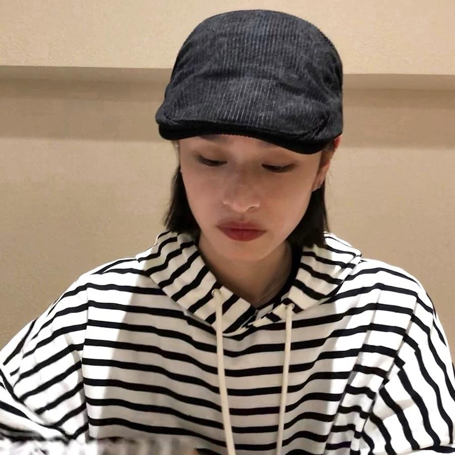 Vintage British Unisex Corduroy Beret Simple Soft Breathable Winter Decorative Painter Hat Warm Coldproof Windproof Newsboy Cap