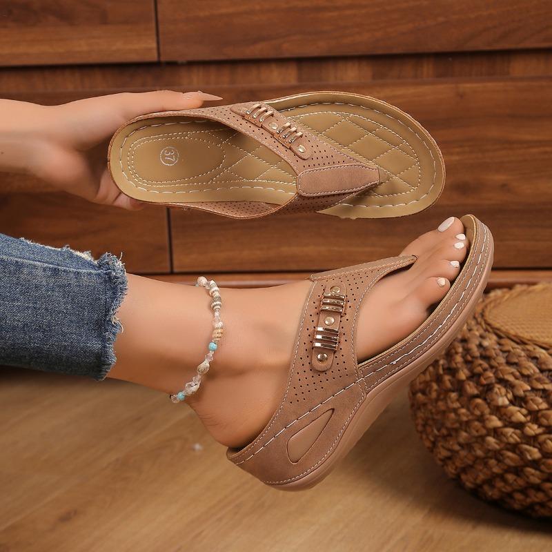 New Thick-soled Toe Hollow Slippers Women's Slope Heel Flip-flops Sewing Line Beach Large Size Cool Slippers