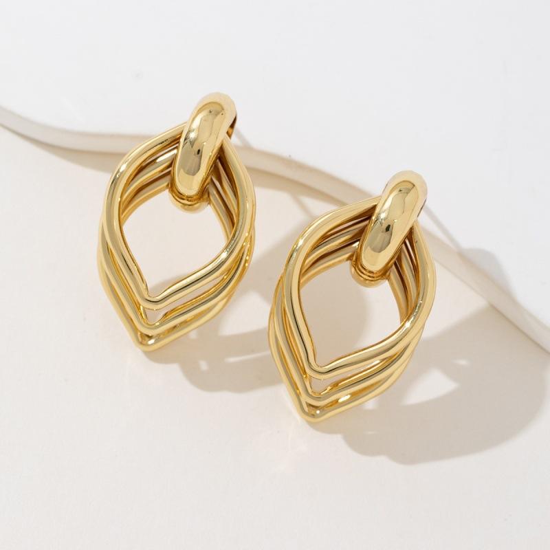 

European and American design sense metal stud earrings retro personality multi-layer geometric earrings women s unique trendy light luxury earrings золотой