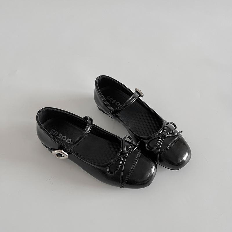 French retro red round head shallow mouth single shoes women's 2025 new summer retro versatile soft-soled Mary Jane shoes