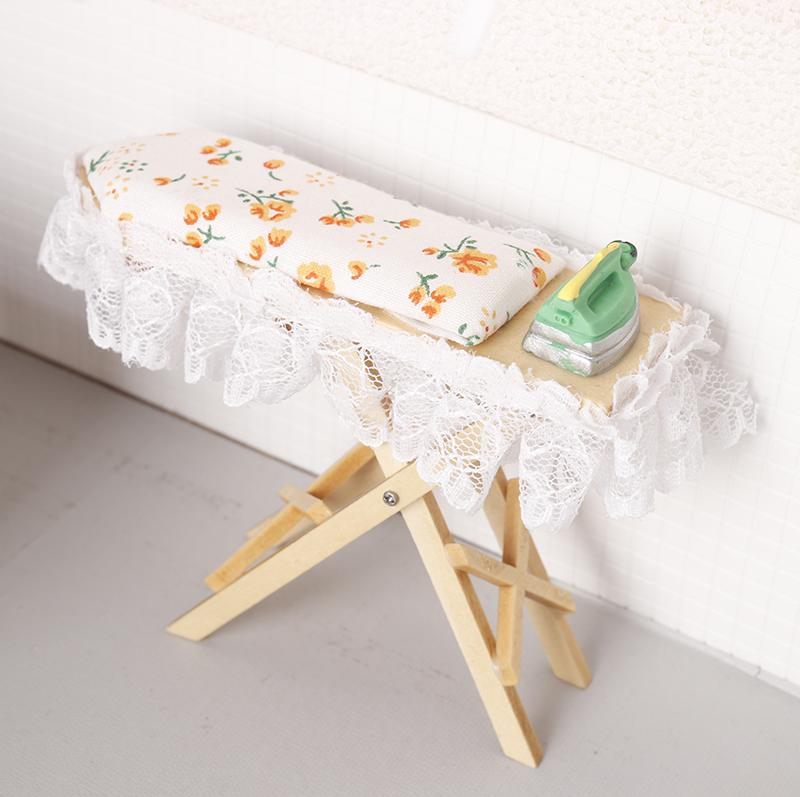 1:12 Dollhouse Miniature Wooden Ironing Board Mini Flat Iron Furniture Model Sewing Life Scene Decor Toy Micro Scene Props