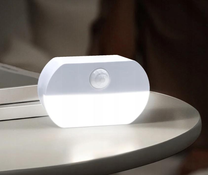 LED lamp with motion and twilight sensor, battery-operated, cold wardrobe lamp