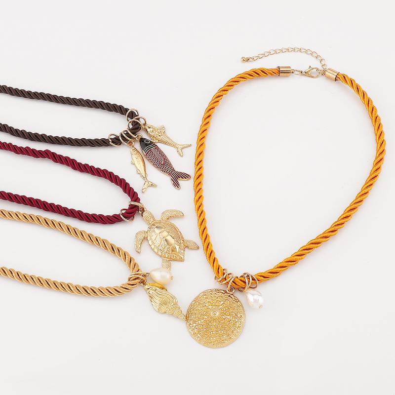 Personalized Conch Turtle Shell Fish Necklace Ocean Style Hand-Woven Pendant Choker Summer Exquisite Trend Accessories