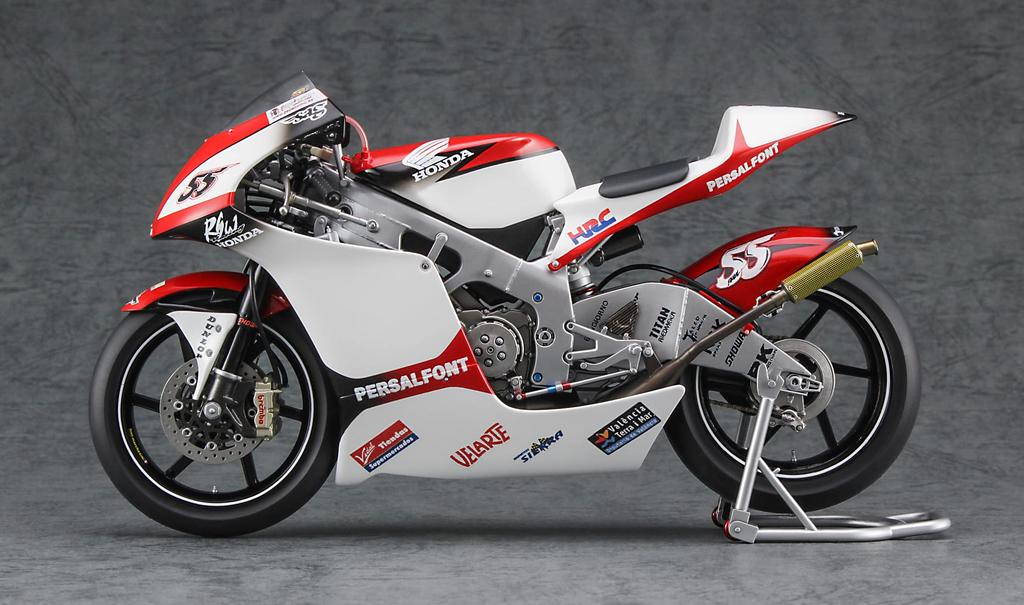 Hasegawa Scale Honda RS250RW 2009 WGP250 Plastic Model Kit 21742 1/12