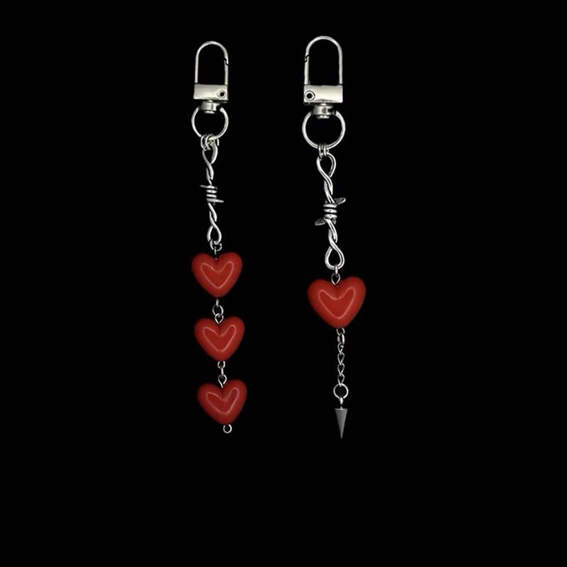 Y2K Red Heart Beaded Pendant Keychain Bag Charms Hangings Punk Cool Ornament Accessories