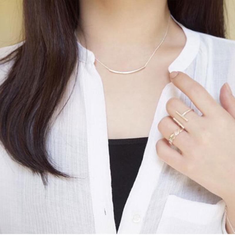 ANENJERY Necklace For Women Curved Tube Necklace Simple Elegant Style