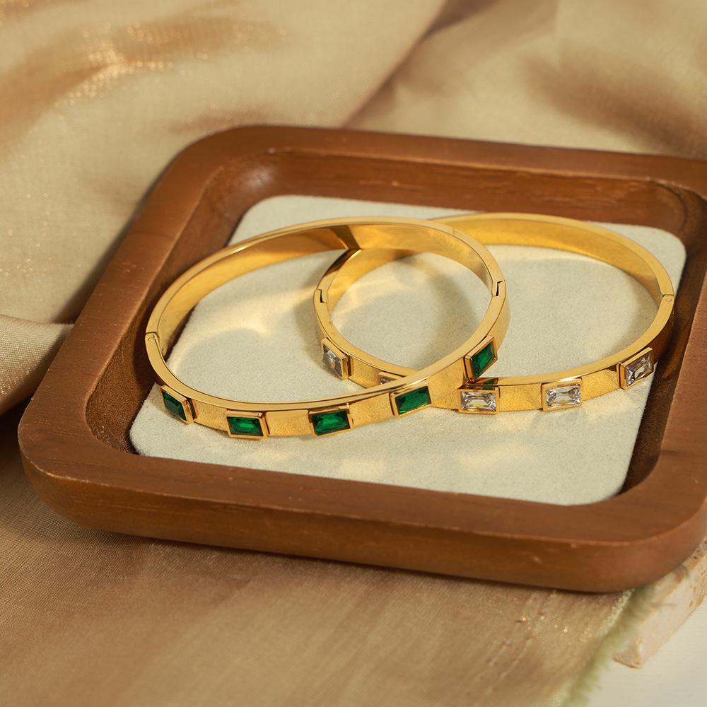 Retro 18K Gold Plated Titanium Steel Bracelet with Zirconia - Women's Fashion Jewelry