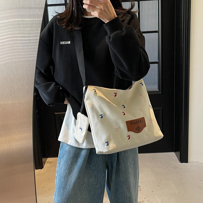 Large Capacity Canvas Hobo Bags Women's Casual Versatile Shoulder Crossbody Bag College Student Class Commuting Tote Bag