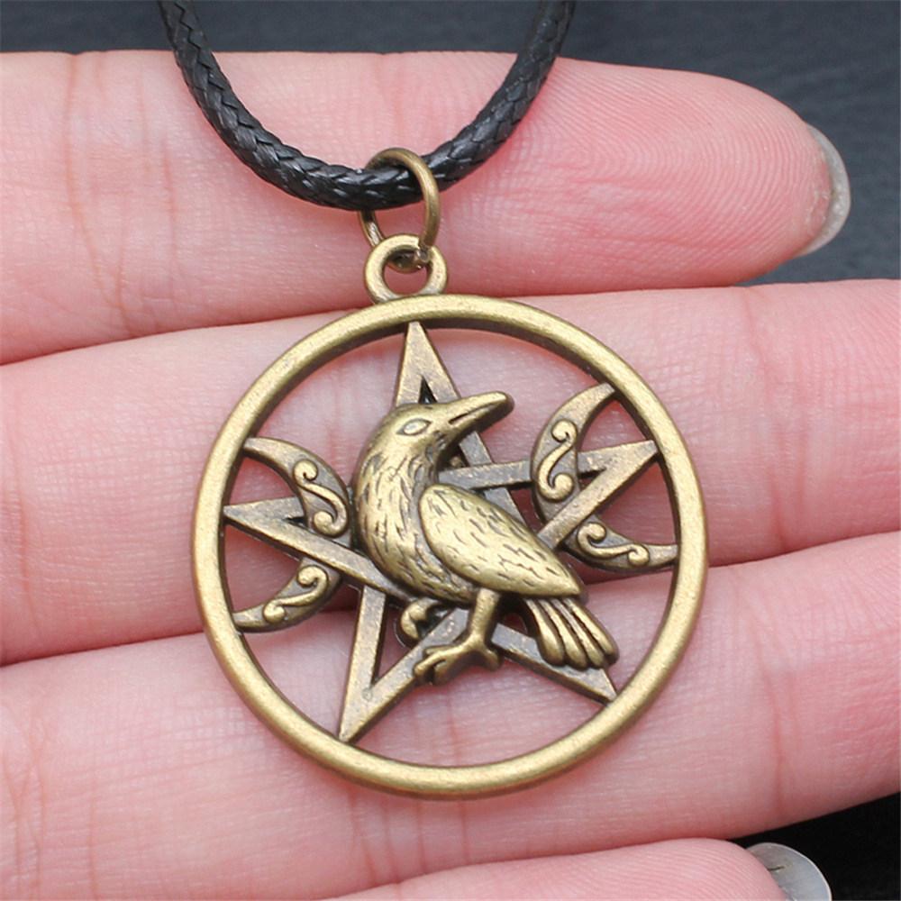 Pěticípá hvězda Slunce Měsíc Pentagram Nebeský přívěsek Starožitný bronzový kov Párový náhrdelník Trendy