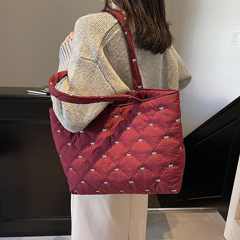 Large Capacity Shoulder Bag Cute Sweet Bow Prints Handbag Soft Puffer Tote Bag Women Commute Casual Simple Storage Bag