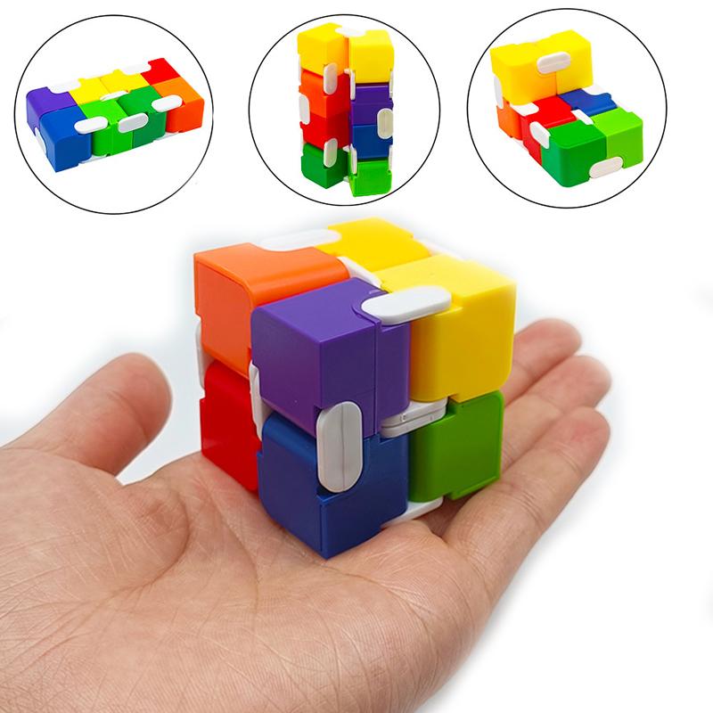 Lustiger Infinity Fidget Cube Verwandlungs Anti-Stress Puzzle Spielzeug für Erwachsene Mehrdirektionale Stressbewältigung Flip Cube Lustiges Geschenk