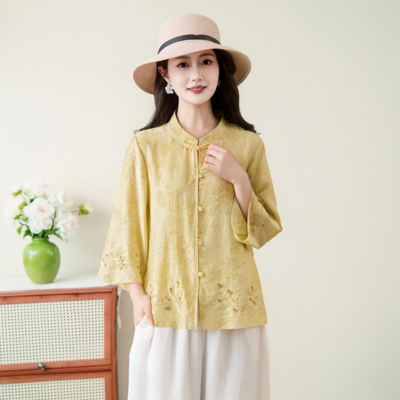 

2026 Spring/Summer Women s Chinese Retro Embroidered Mid-Sleeve Frog Button Cardigan 2XL: 116-130 jin жовтий