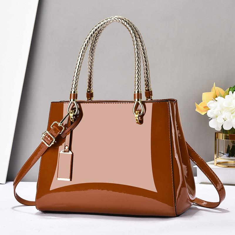 

2025 Luxury High-end Women Lacquer Leather Large Capacity Tote Bags Fashion Patent Leather Candy Handbags Casual Crossbody Bag