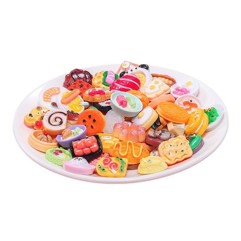 10PCS Cute Miniature Simulation Food Model Resin Dolls House Accessories DIY Pretend Play Toys Resin Food Blind Box Desktop
