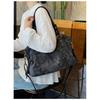 Xeie Thuk Shoulder Bag Women Large Capacity Adjustable Strap Daily Commute