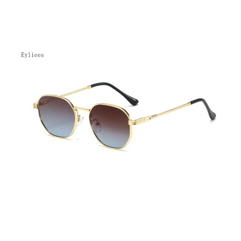 Retro Small Square Metal Framesd Female Sunglasses Fashion Gradient Lens Uv 400 Protection Male Punk Dark Green Sun Spectacles Gafas De Sol