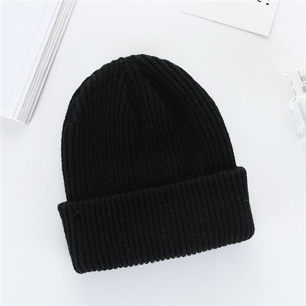 New Men Women Fashion Knit Baggy Beanie Oversize Winter Hat Ski Winter Knitted Cap Woman Solid Color Hip Hop Boys Girls