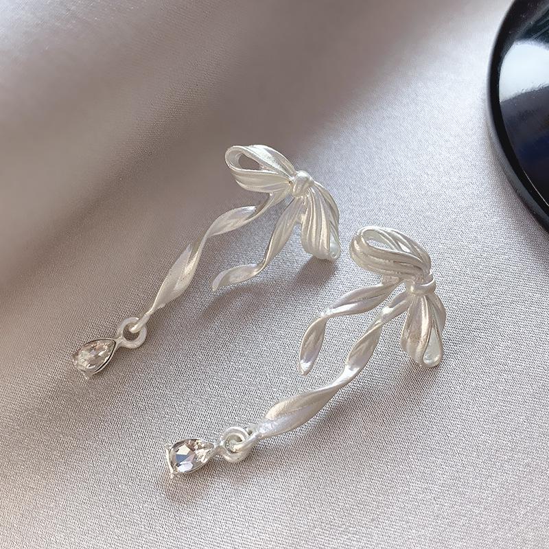 Klassische Retro Metallohrringe für Damen - Schicker europäischer und amerikanischer Stil