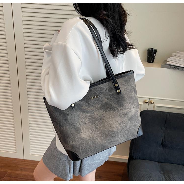 Casual large-capacity tote bag women's new large bag high-end niche commuter bag trendy shoulder bag