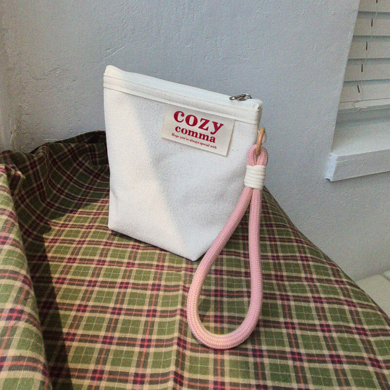 

My own custom wrist strap pouch_canvas cotton ivory 17. Pastel Green