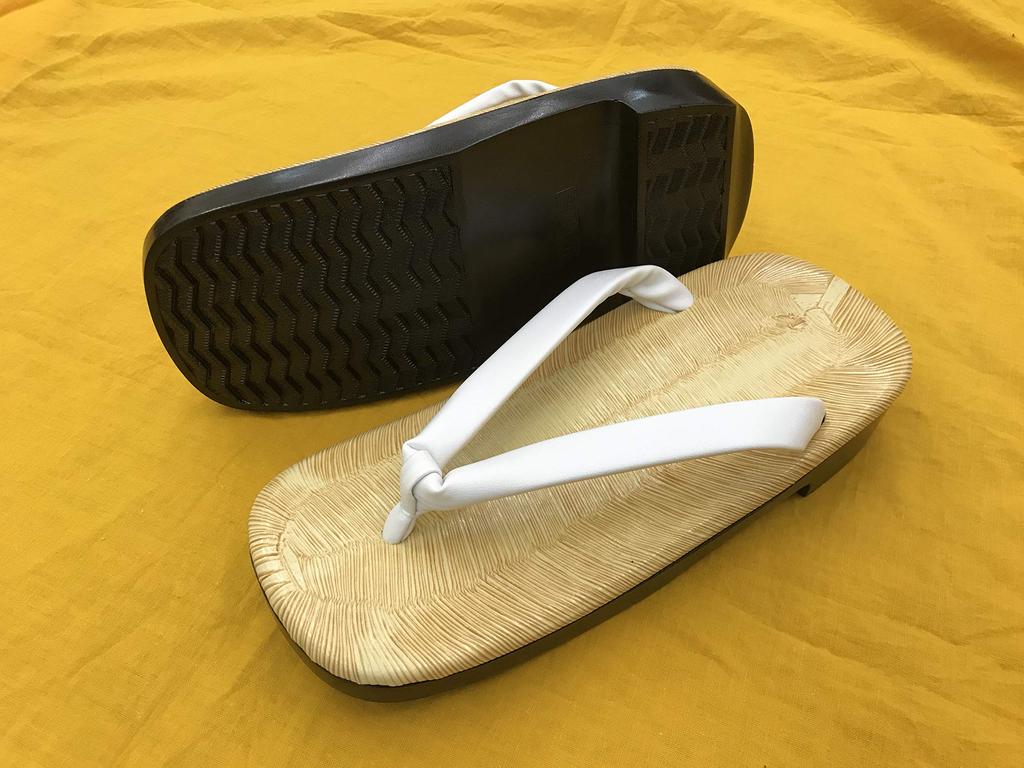 [Sanyo] White thong setta urethane sole (M/L/LL/3L) Ukon (LL: approx. 27-27.5cm)