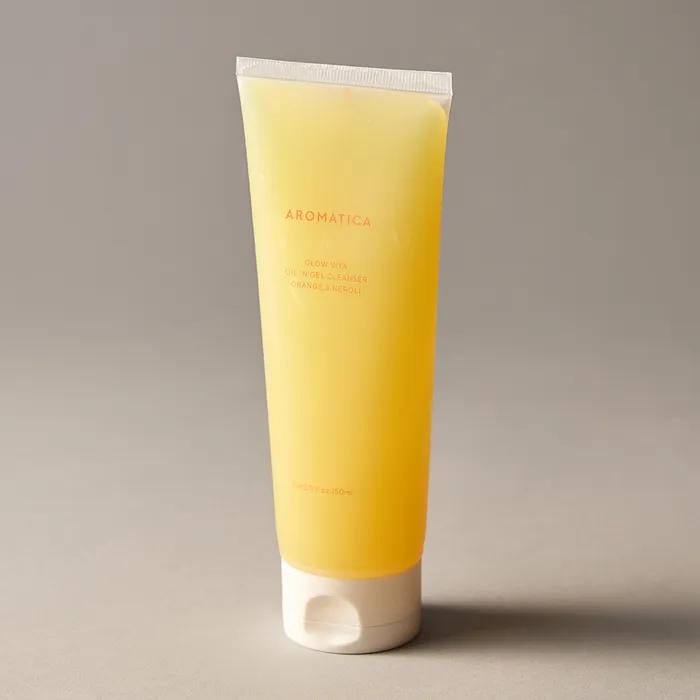 

Glow Vita Oil-in-Gel Cleanser Orange & Neroli 150ML