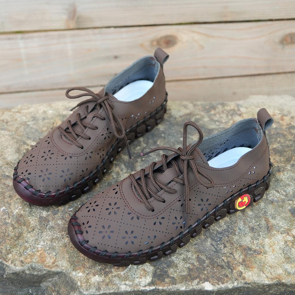 Fashion New Women Casual Lace Up Sneakers Fashion Hollow Breathable Flat Sneakers Women Anti-slip Comfortable Designer Shoes for Women