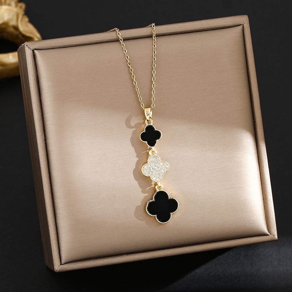 Elegant Gold-Plated Chinese-Style Four-Leaf Clover Necklace with Imitation Hetian Jade Pendant for Women