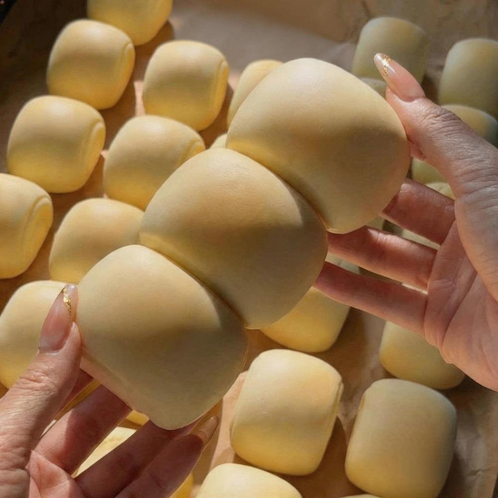 

Squishy soft simulated milk bun, non-toxic gift, slow rebound toy, stress relief, ultra-soft sensory fingertip toy жовтий