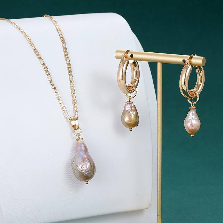 Hawaii Women s High Quality Freshwater Pearl 18K Gold Plated Hoop Earrings Simple