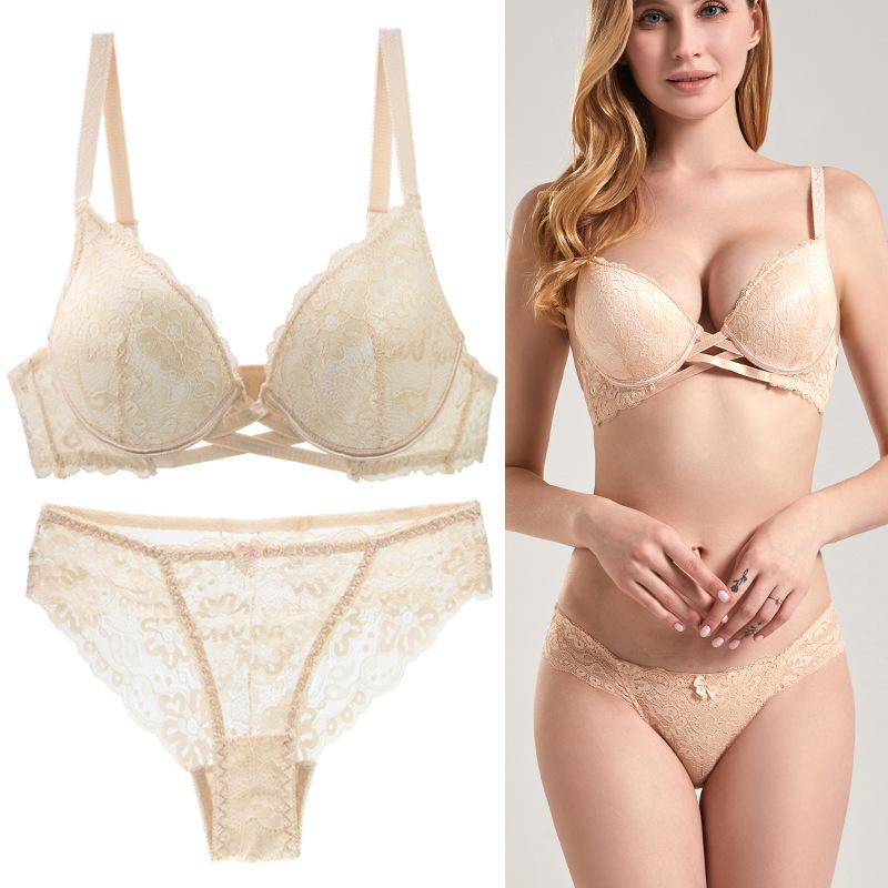 European and American Plus Size Lace Sexy Bra Set Ladies Fashion Gathering Underwear Skin-friendly Breathable Underwear