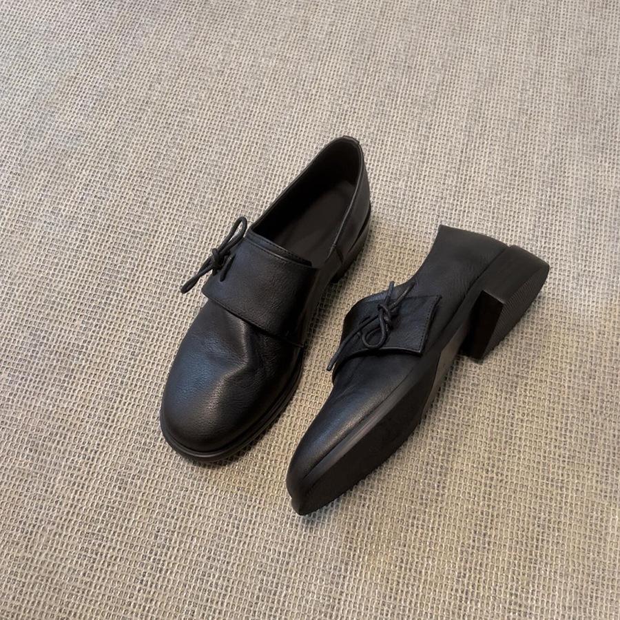 Fashion Leather Shoes for Women Spring and Autumn Vintage Round Toe Thick Soled Small Leather Shoes with Lace Up Shallow Mouth Pumps