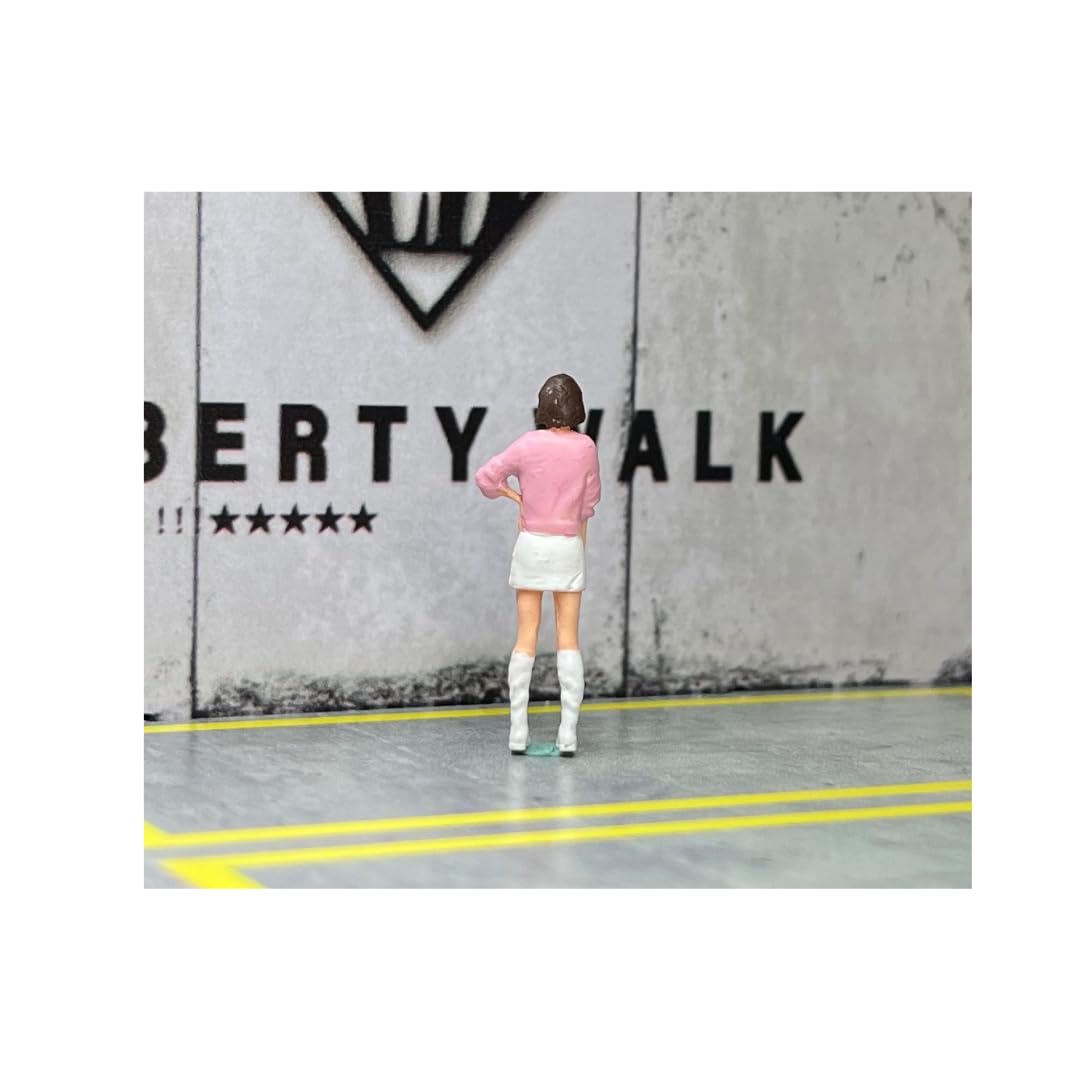 

MiniRealm Scale Figure Model Girl MR0063 Model Diorama Miniature Car 1/64 [Used] розовый