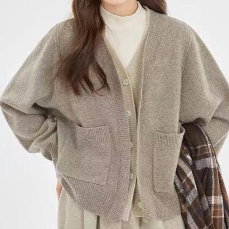 Fake Two-piece Design Sense Knitted Cardigan Sweater Women's Spring and Autumn New Niche Casual Loose Coat Top